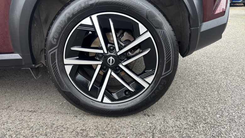 Nissan Juke 1.6 Hybrid N-Connecta 5dr Auto Hybrid Hatchback